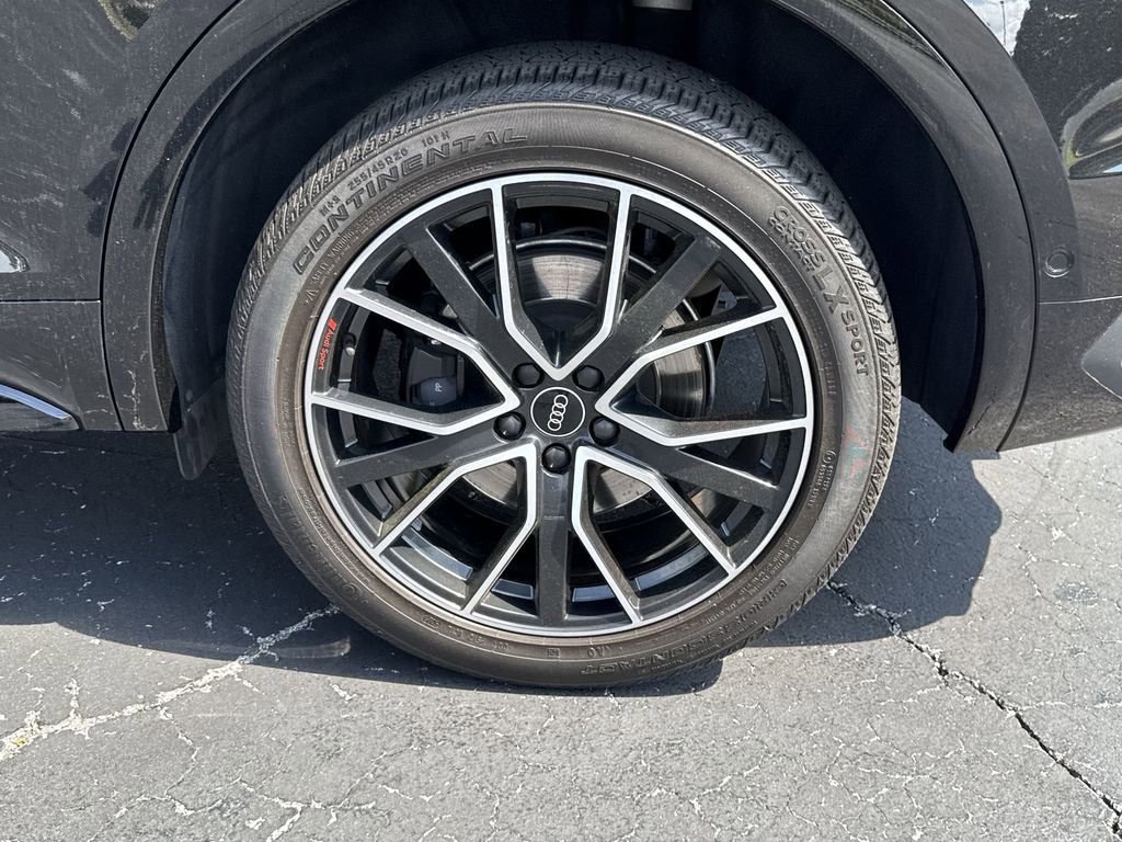 Used 2024 Audi SQ5 Prestige AWD/4WD image 31