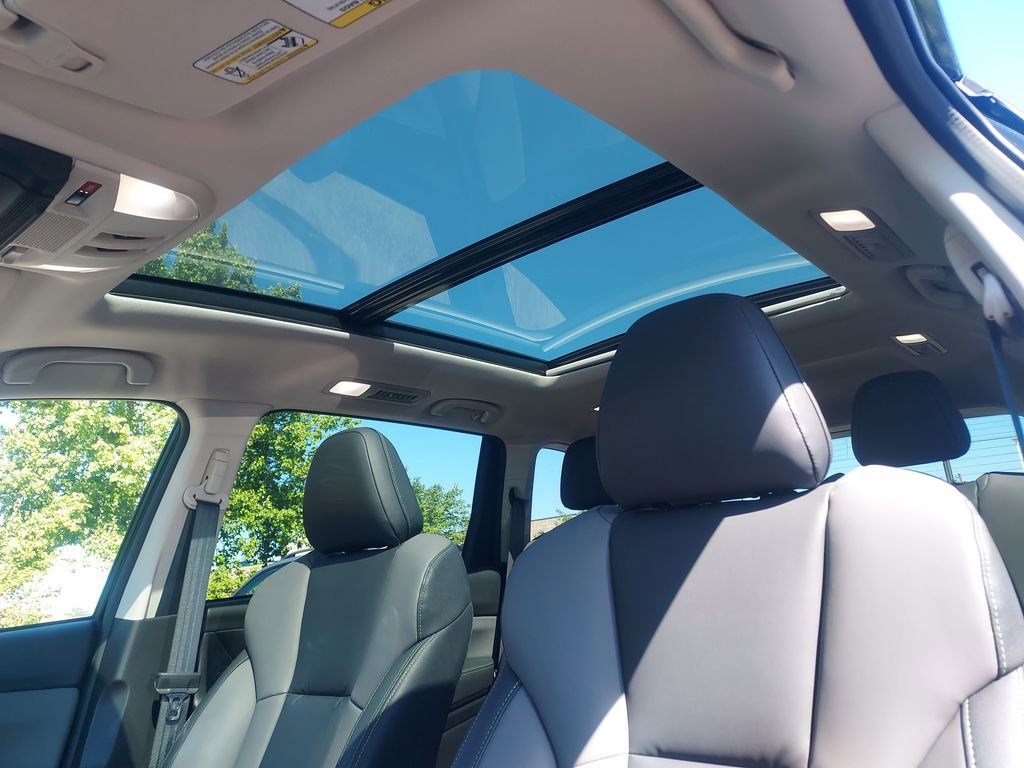 Certified 2025 Subaru Ascent Onyx Edition AWD/4WD image 24