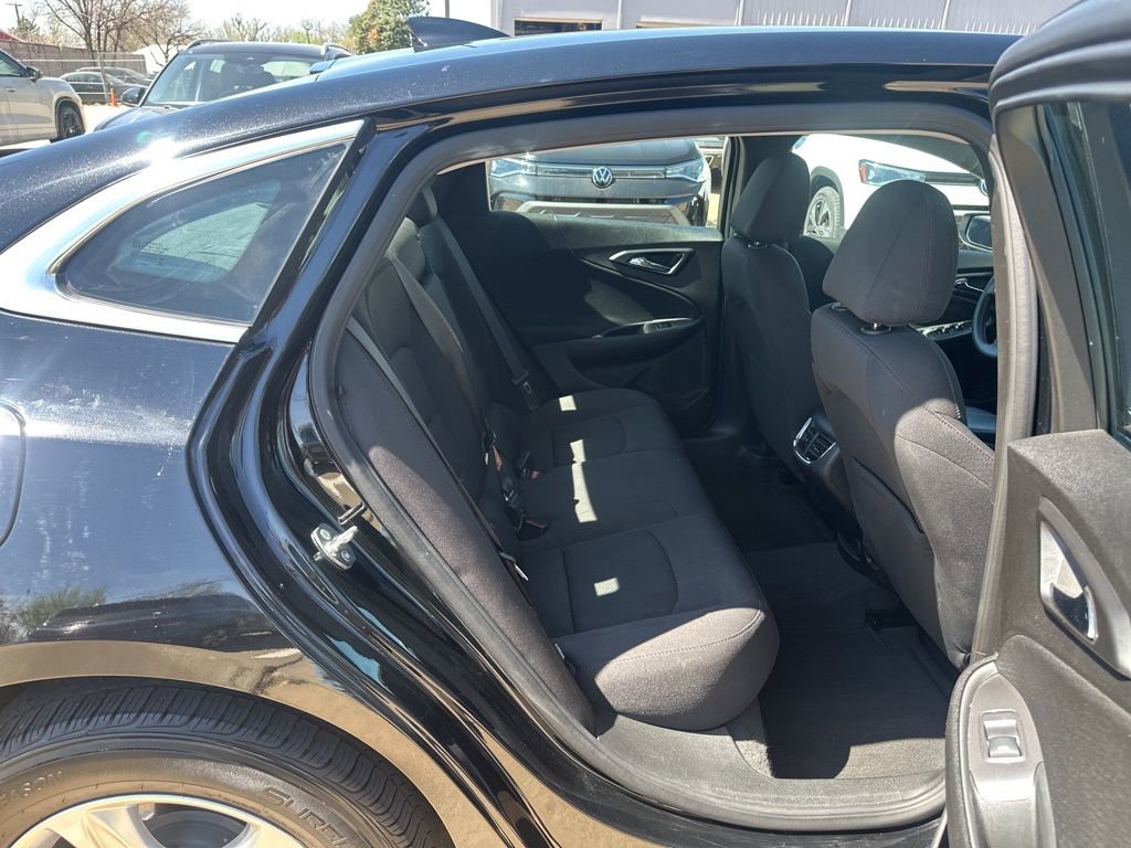 Used 2024 Chevrolet Malibu LT image 18