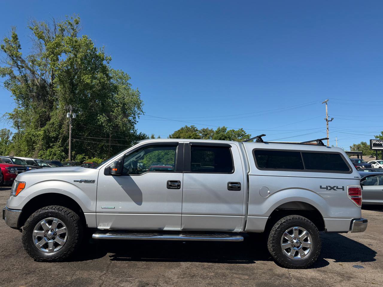 Used 2014 Ford F150 XLT w/ Equipment Group 302A Luxury AWD/4WD image 8