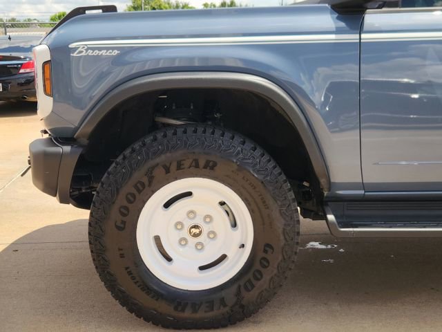 Used 2025 Ford Bronco Heritage Edition AWD/4WD image 8