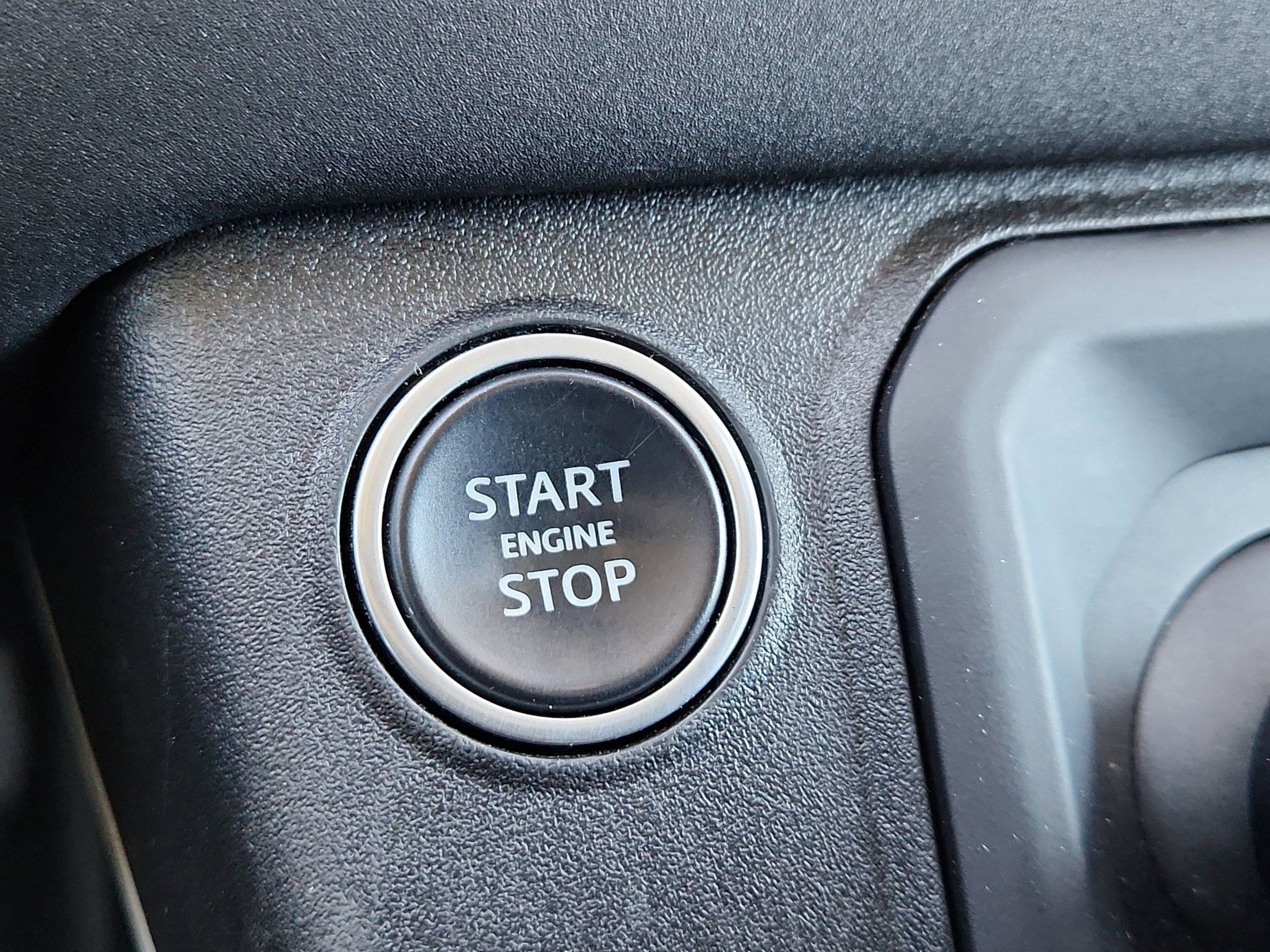 Used 2020 Land Rover Defender 110 S image 17