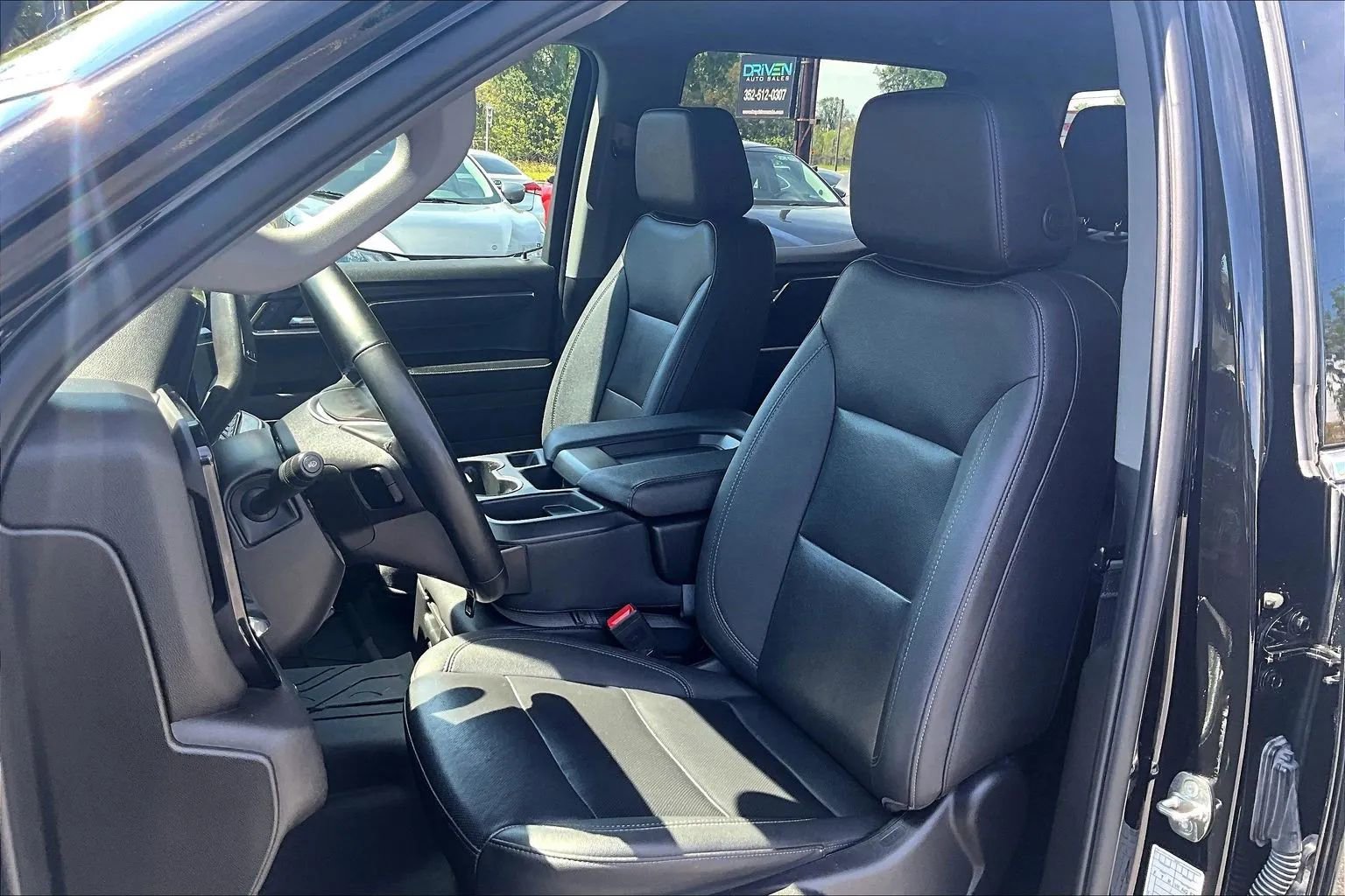 Used 2024 GMC Sierra 1500 SLT image 26