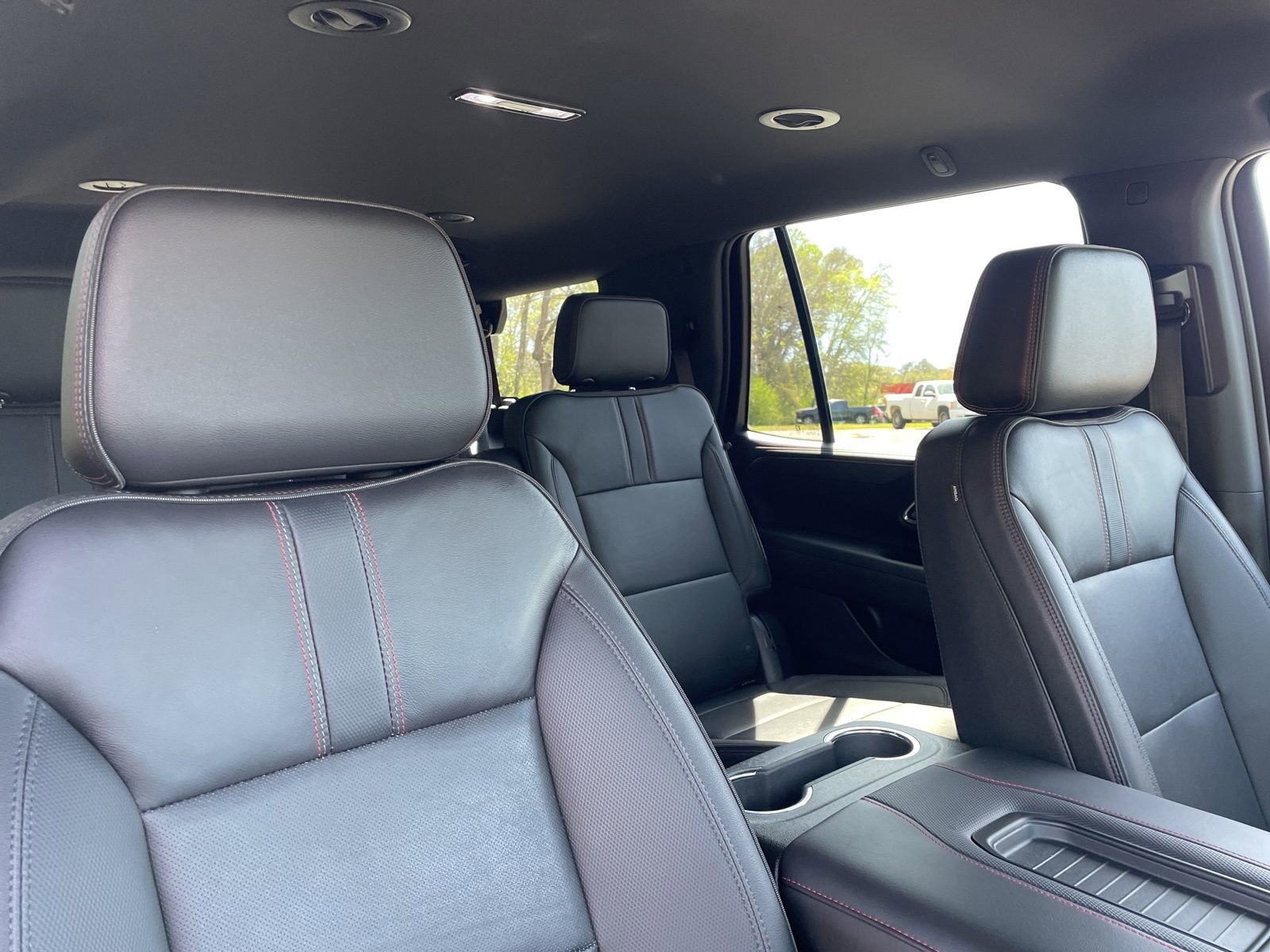 Used 2022 Chevrolet Tahoe RST w/ Sport Performance Package image 33