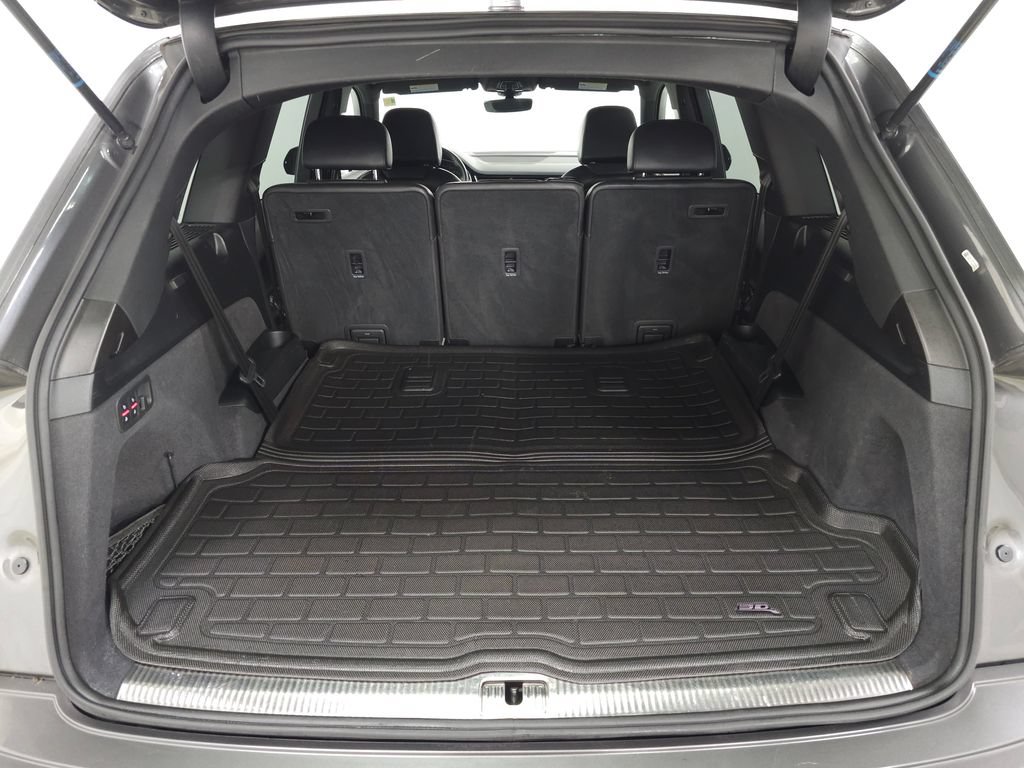 Used 2019 Audi Q7 3.0T Premium w/ Convenience Package AWD/4WD image 8