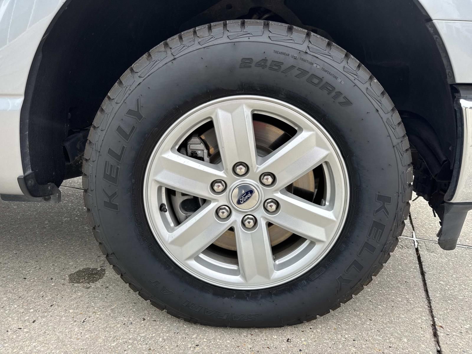 Used 2021 Ford F150 XLT w/ Equipment Group 301A Mid image 4