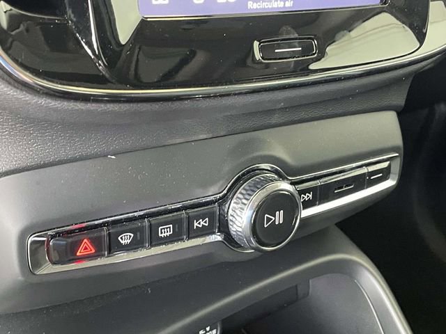 Used 2026 Volvo XC40 B5 Plus w/ Protection Package Premier image 26