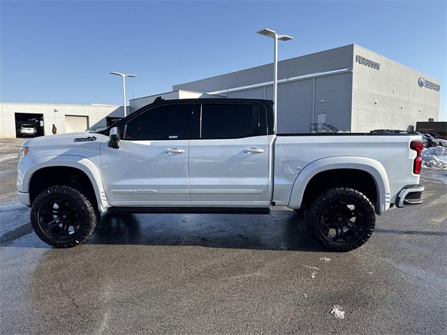 Used 2023 Chevrolet Silverado 1500 High Country w/ High Country Premium Package image 7