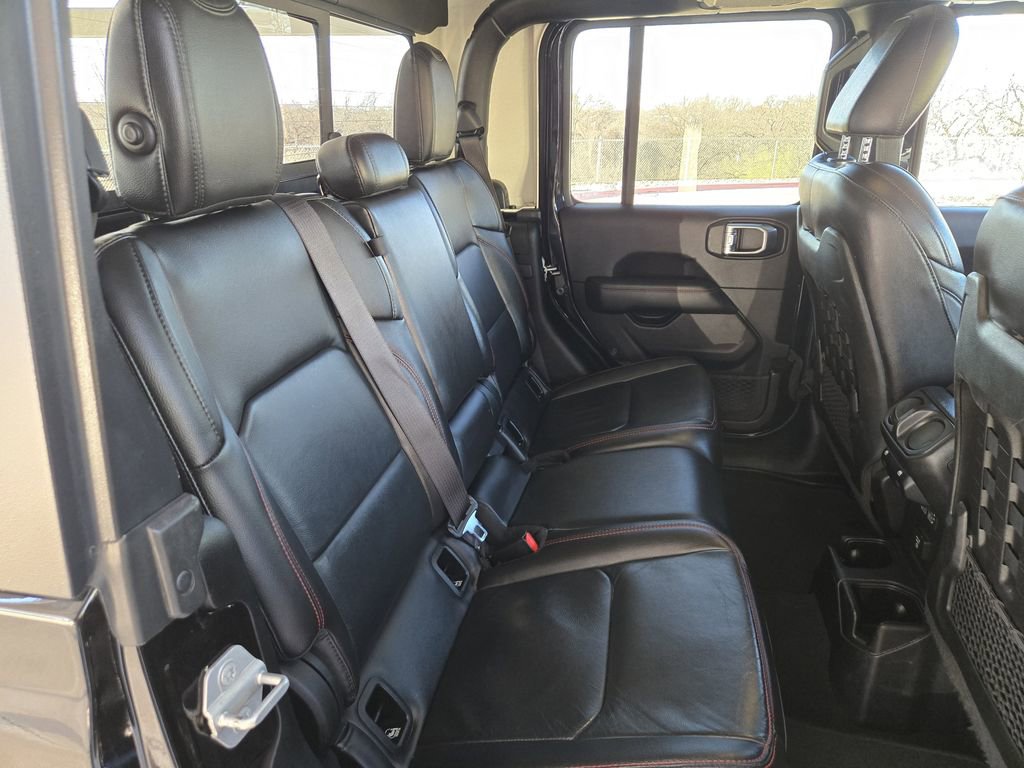 Used 2020 Jeep Gladiator Rubicon AWD/4WD image 29