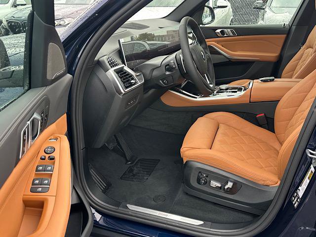 New 2026 BMW X5 xDrive40i w/ Climate Comfort Package AWD/4WD image 4