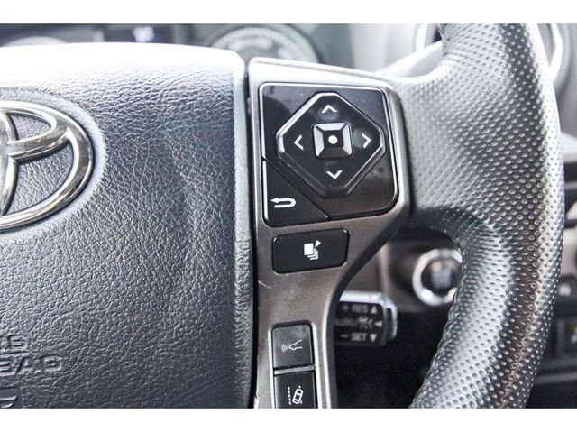 Used 2023 Toyota Tacoma TRD Off-Road w/ Advanced Technology Package image 19
