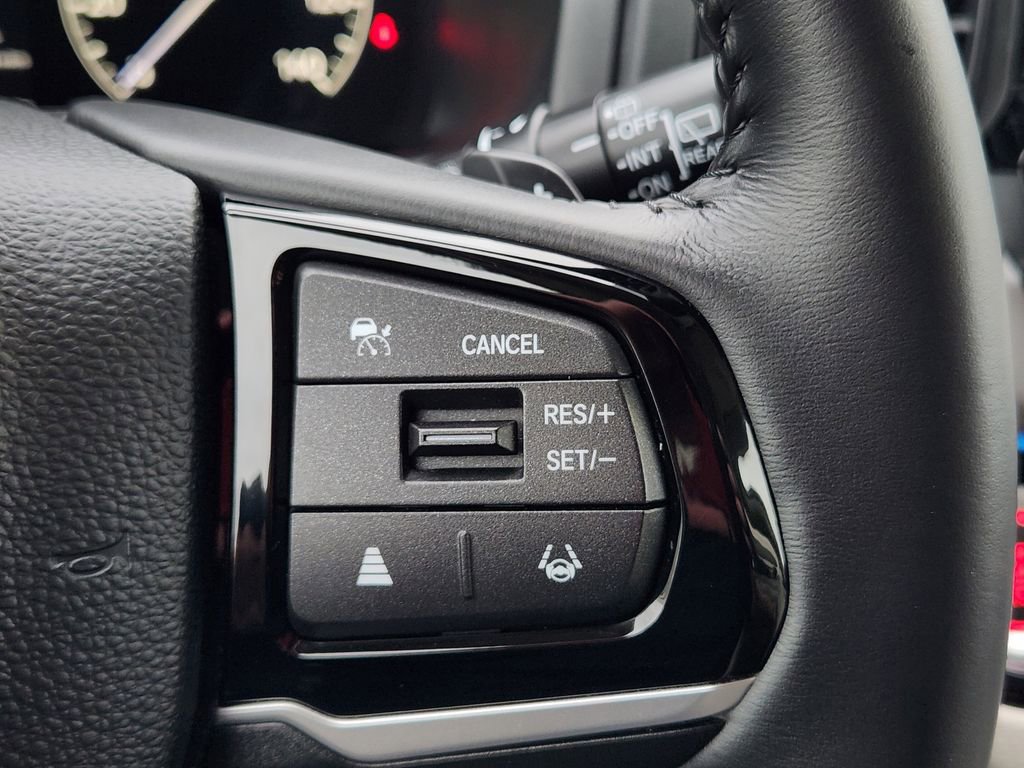 Used 2025 Honda Odyssey Touring image 34