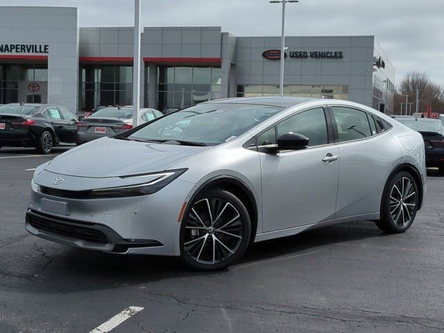 Used 2025 Toyota Prius Limited w/ Limited Premium Package image 2