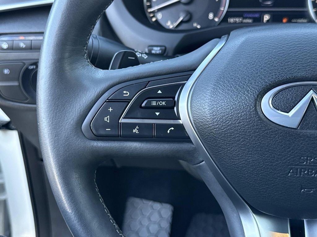 Certified 2022 INFINITI QX50 Luxe w/ Appearance Package image 10