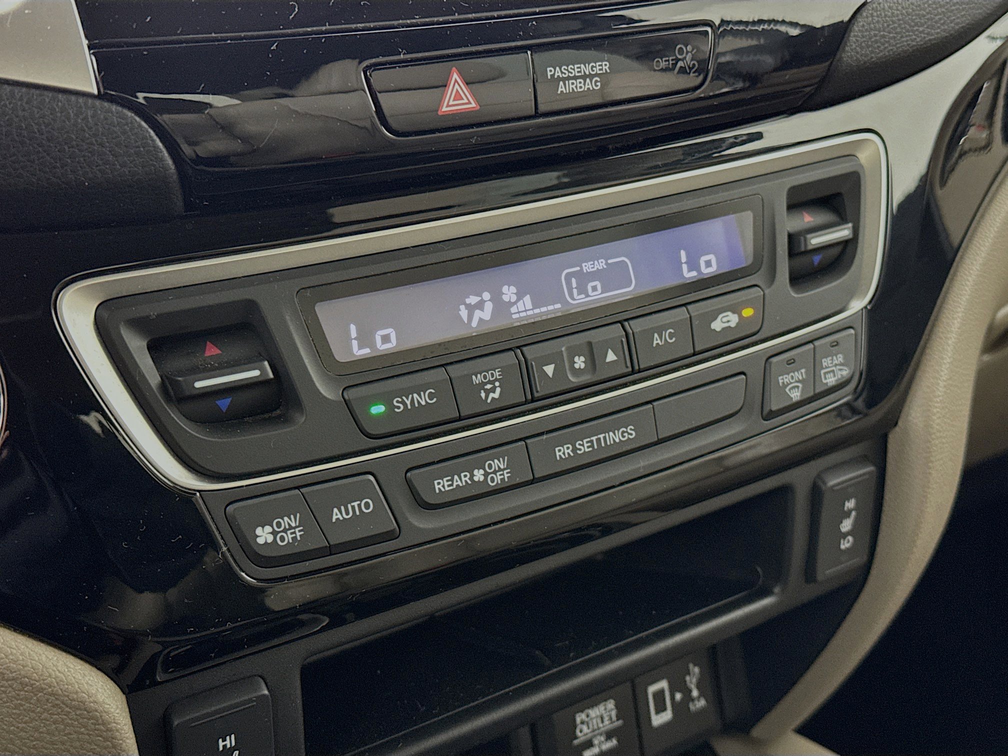 Used 2019 Honda Ridgeline RTL-E image 16