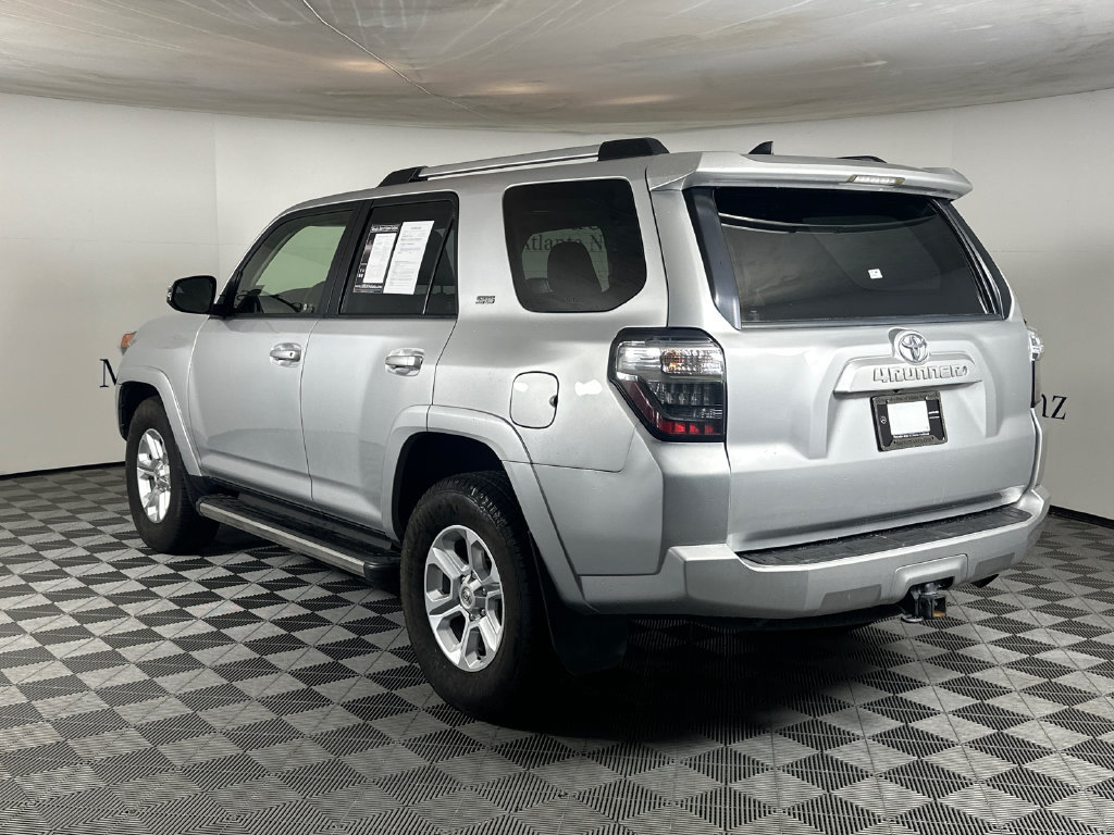 Used 2019 Toyota 4Runner SR5 Premium RWD image 5