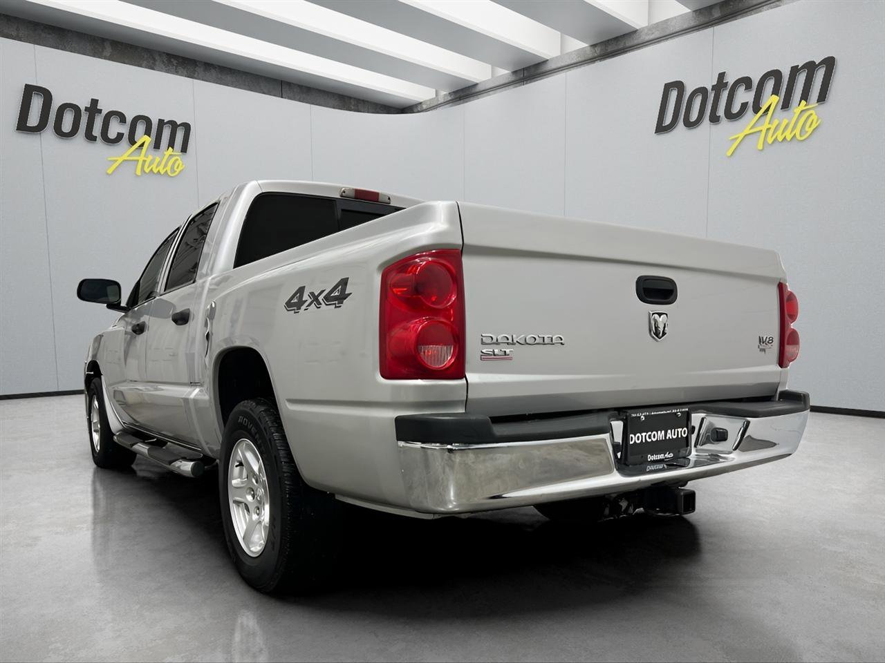 Used 2005 Dodge Dakota SLT w/ Trailer Tow Group image 9