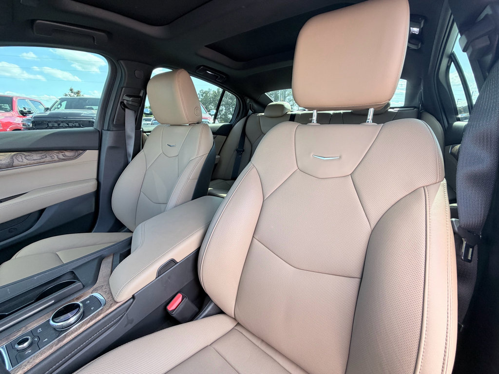 Used 2026 Cadillac CT5 Premium Luxury RWD image 16