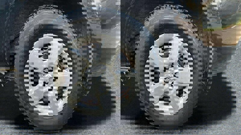 Used 2012 Nissan Rogue S image 28