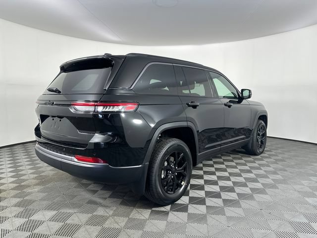 New 2026 Jeep Grand Cherokee Altitude AWD/4WD image 6