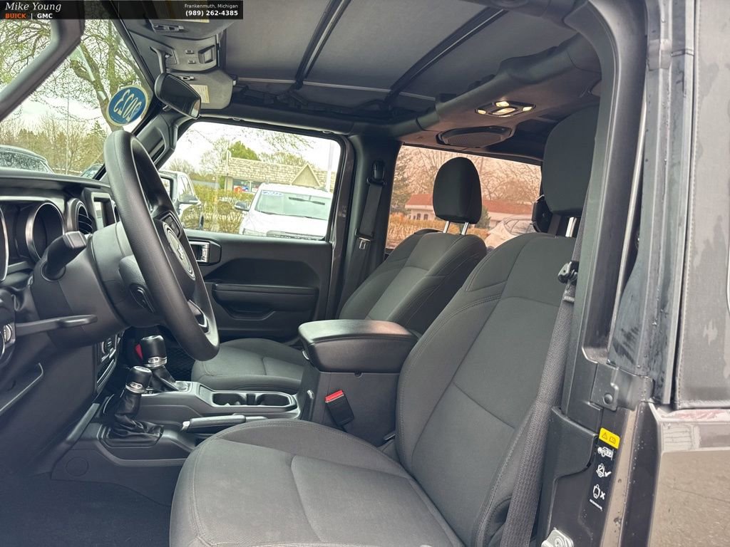 Used 2023 Jeep Wrangler Sport image 12