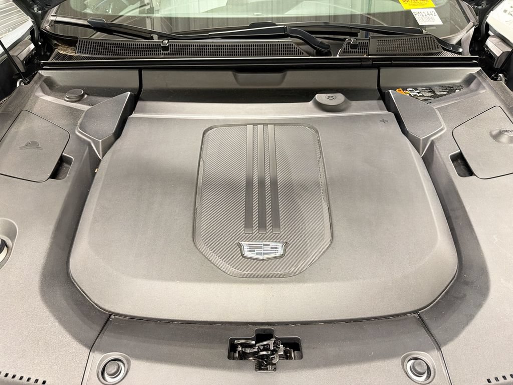 Used 2024 Cadillac Lyriq Sport RWD image 31