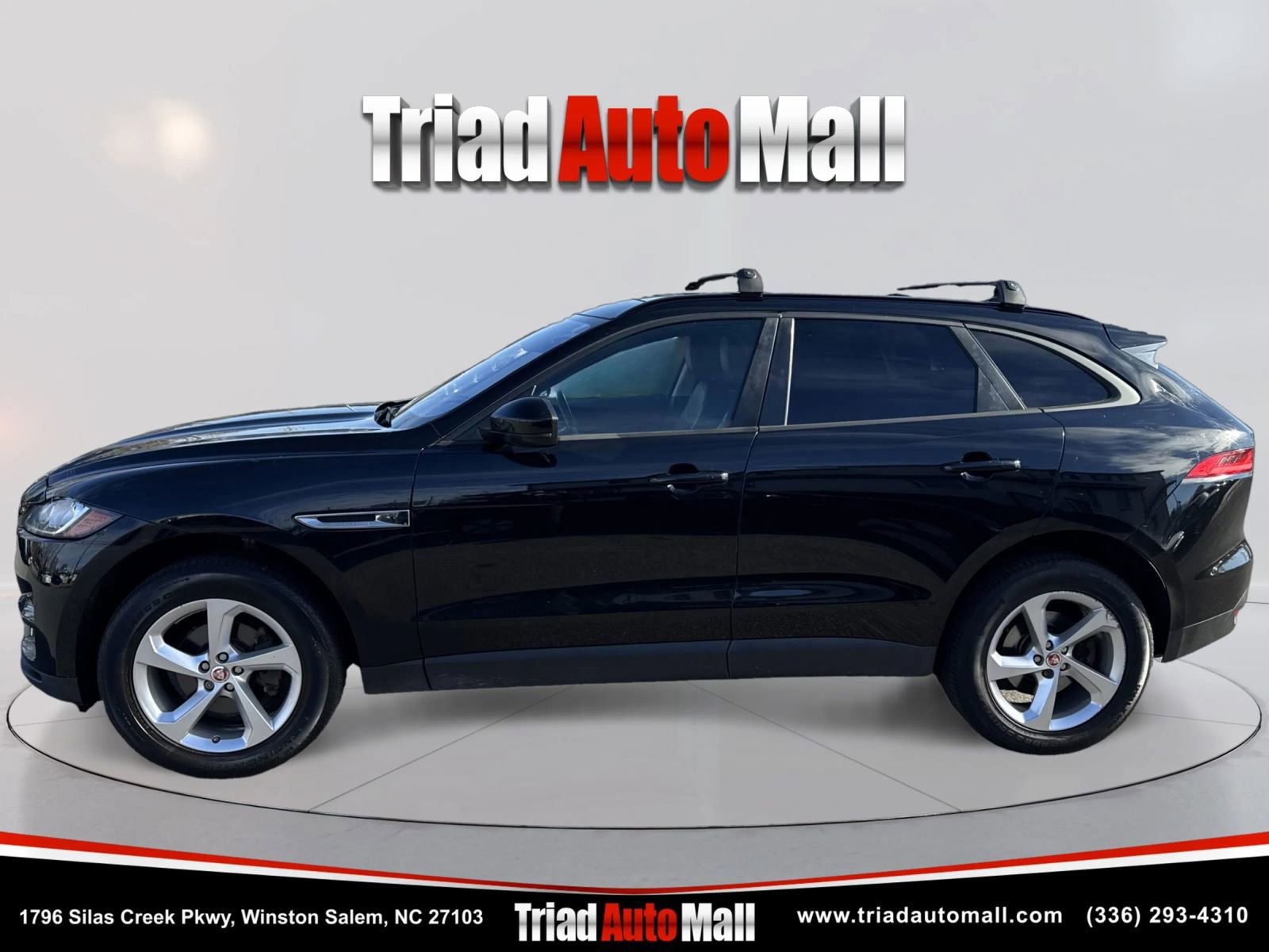 Used 2017 Jaguar F-PACE 20d Sport Utility 4D image 8
