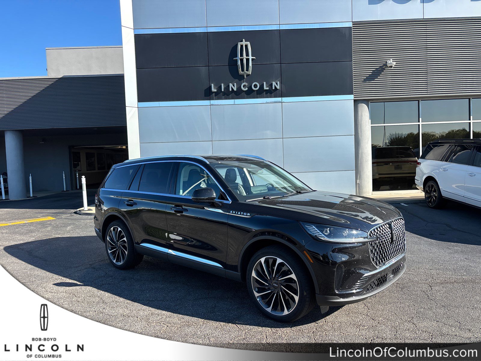 New 2025 Lincoln Aviator Reserve w/ Illumination Package