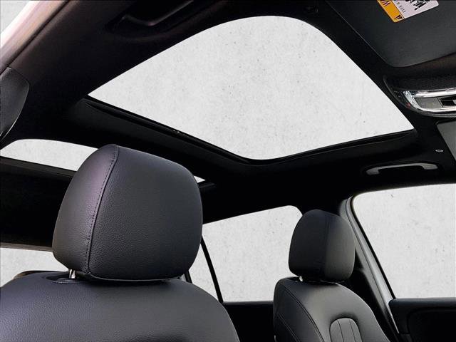 New 2026 Mercedes-Benz GLB 250 4MATIC image 30