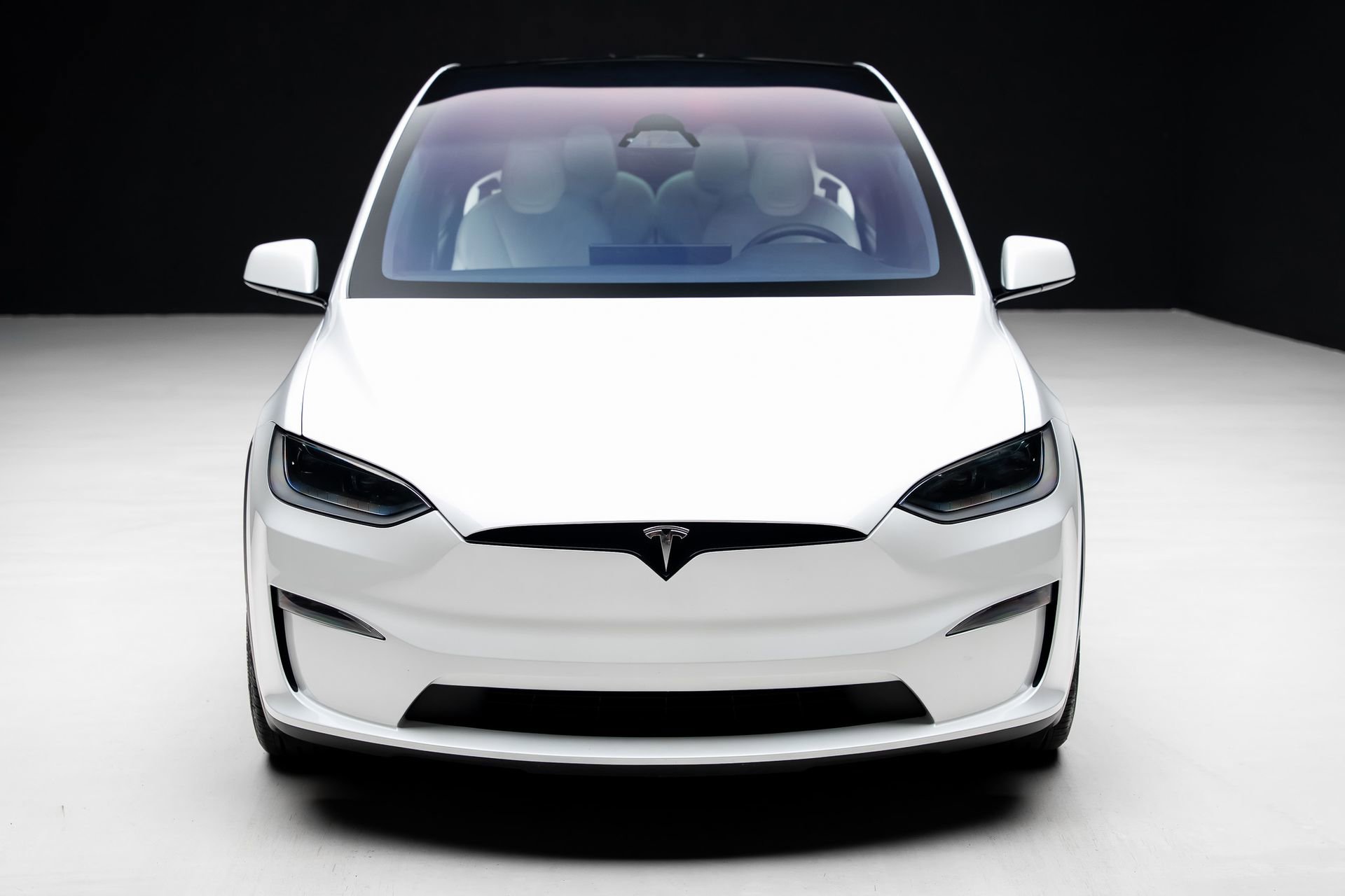 Used 2023 Tesla Model X Plaid image 6