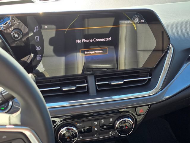 New 2026 Chevrolet Trax ACTIV w/ Sunroof Package FWD image 26