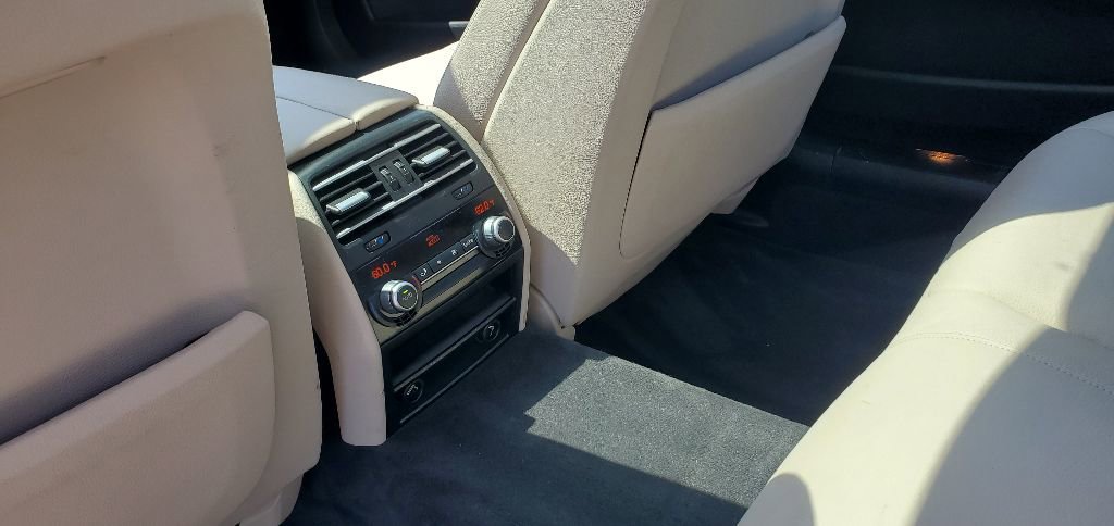 Used 2012 BMW 740Li image 21