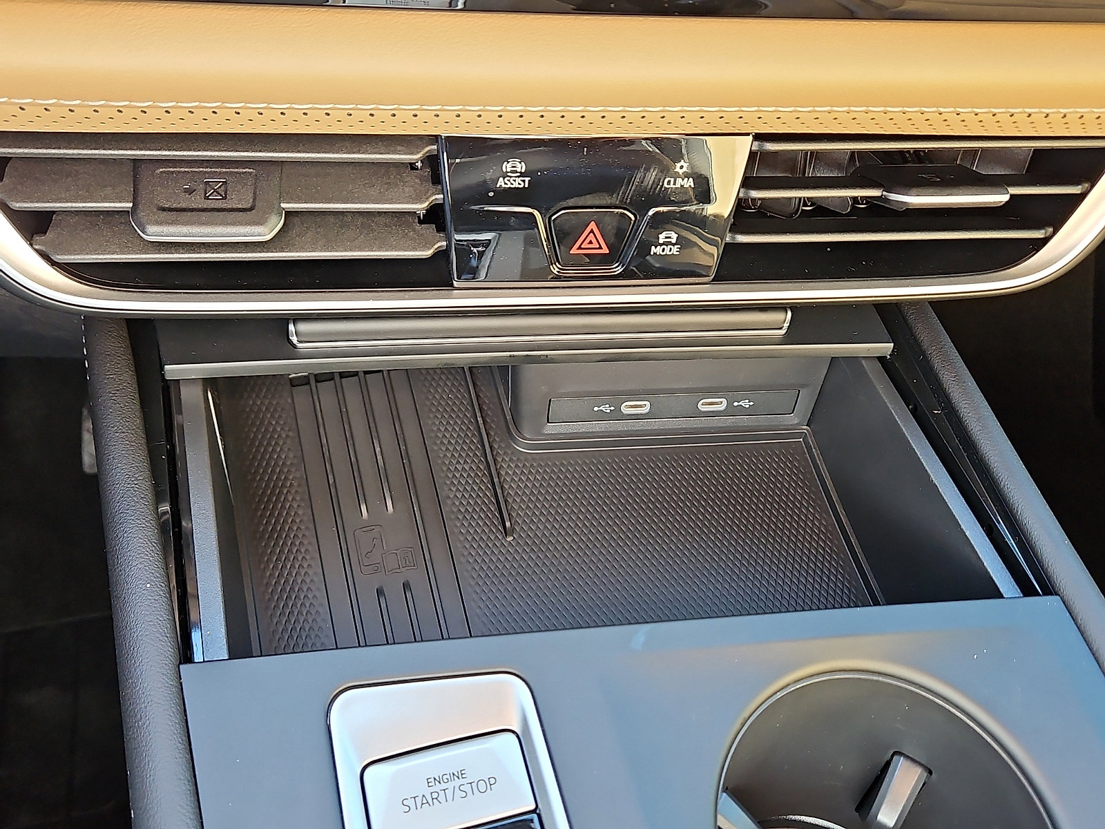 New 2026 Volkswagen Atlas Cross Sport SE image 15