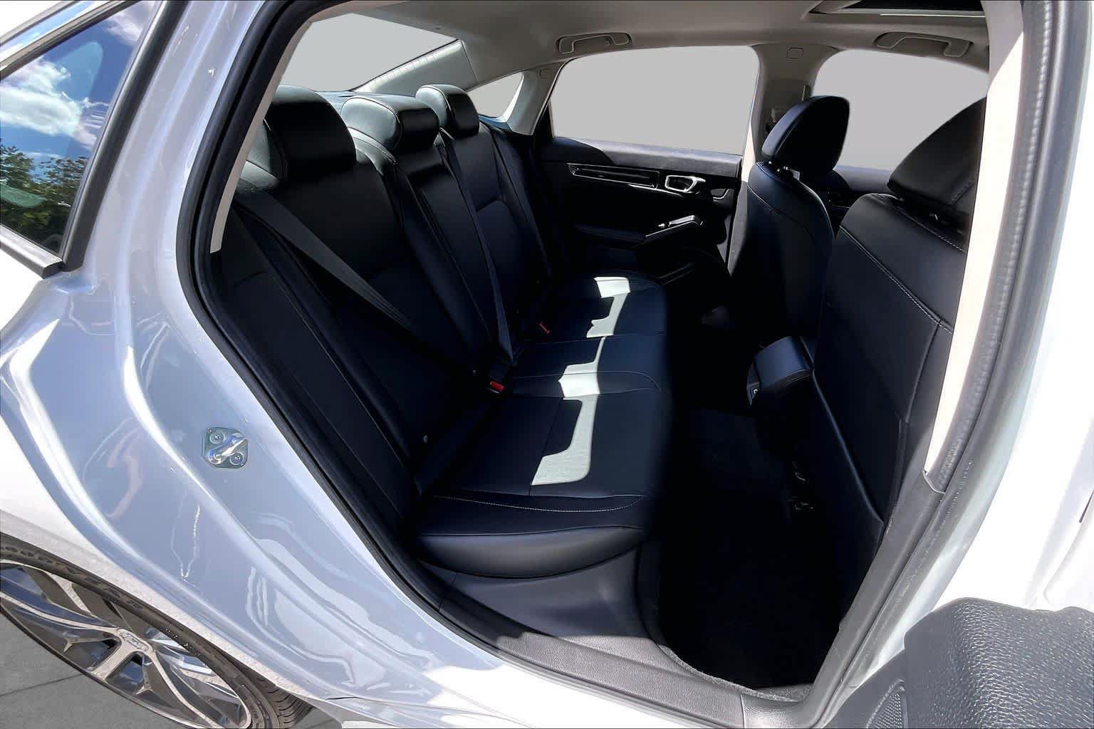 Used 2024 Honda Civic Touring image 20