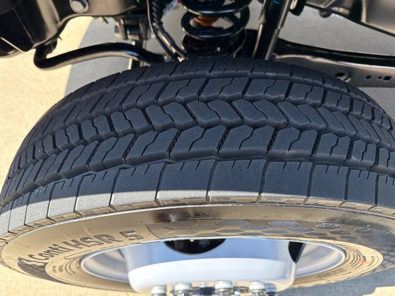New 2026 Ford F550 2WD Regular Cab Super Duty image 11