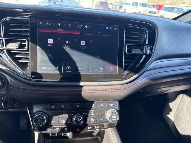 Used 2024 Dodge Durango GT image 29