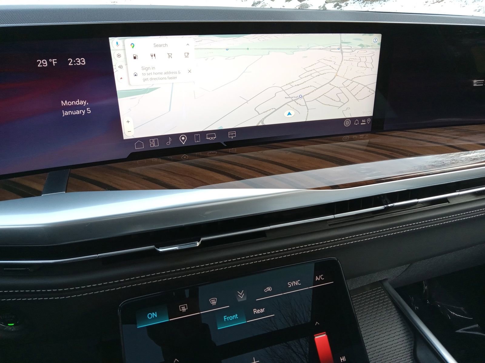 Used 2026 Cadillac Escalade Platinum Sport w/ LPO, ONYX Package image 17