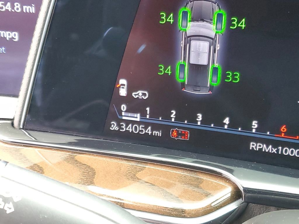 Used 2023 Cadillac Escalade ESV Sport Platinum w/ Heavy-Duty Trailer Package image 14