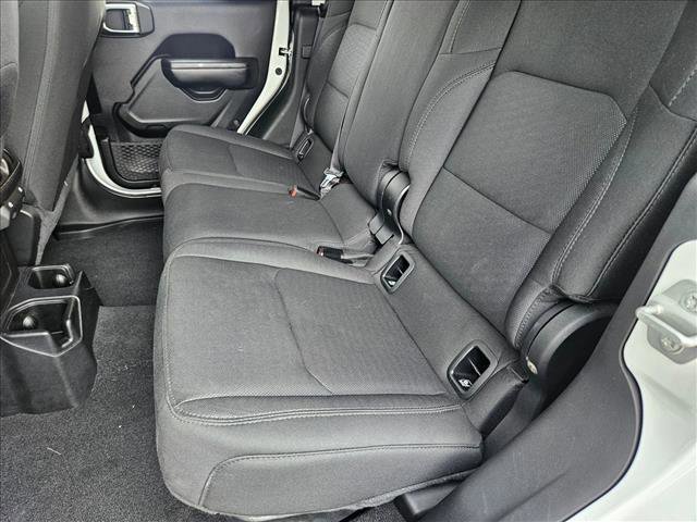 Used 2020 Jeep Gladiator Sport w/ Quick Order Package 24S image 16