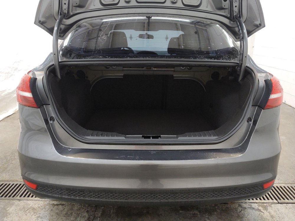 Used 2017 Ford Focus S FWD image 29