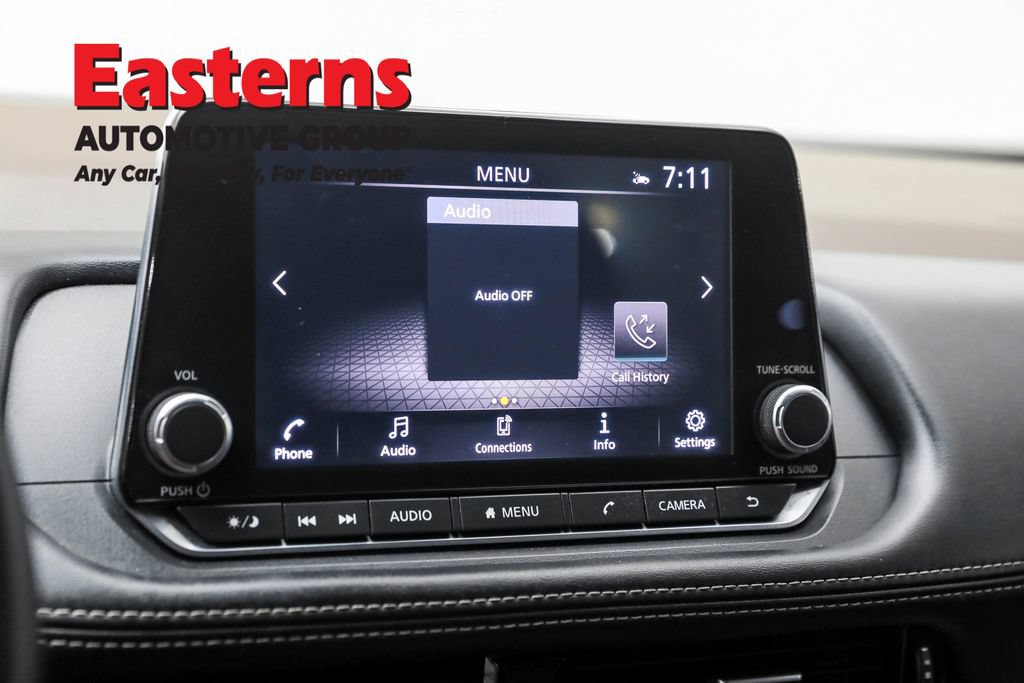 Used 2022 Nissan Rogue SV AWD/4WD image 19