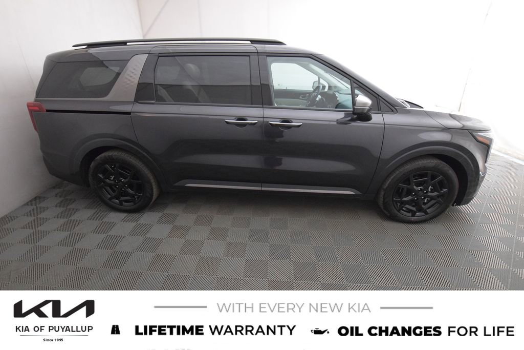 New 2025 Kia Carnival SX Prestige image 4
