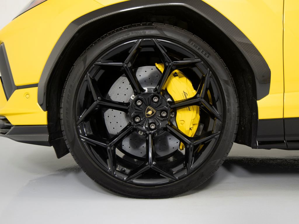 Used 2023 Lamborghini Urus Performante image 9