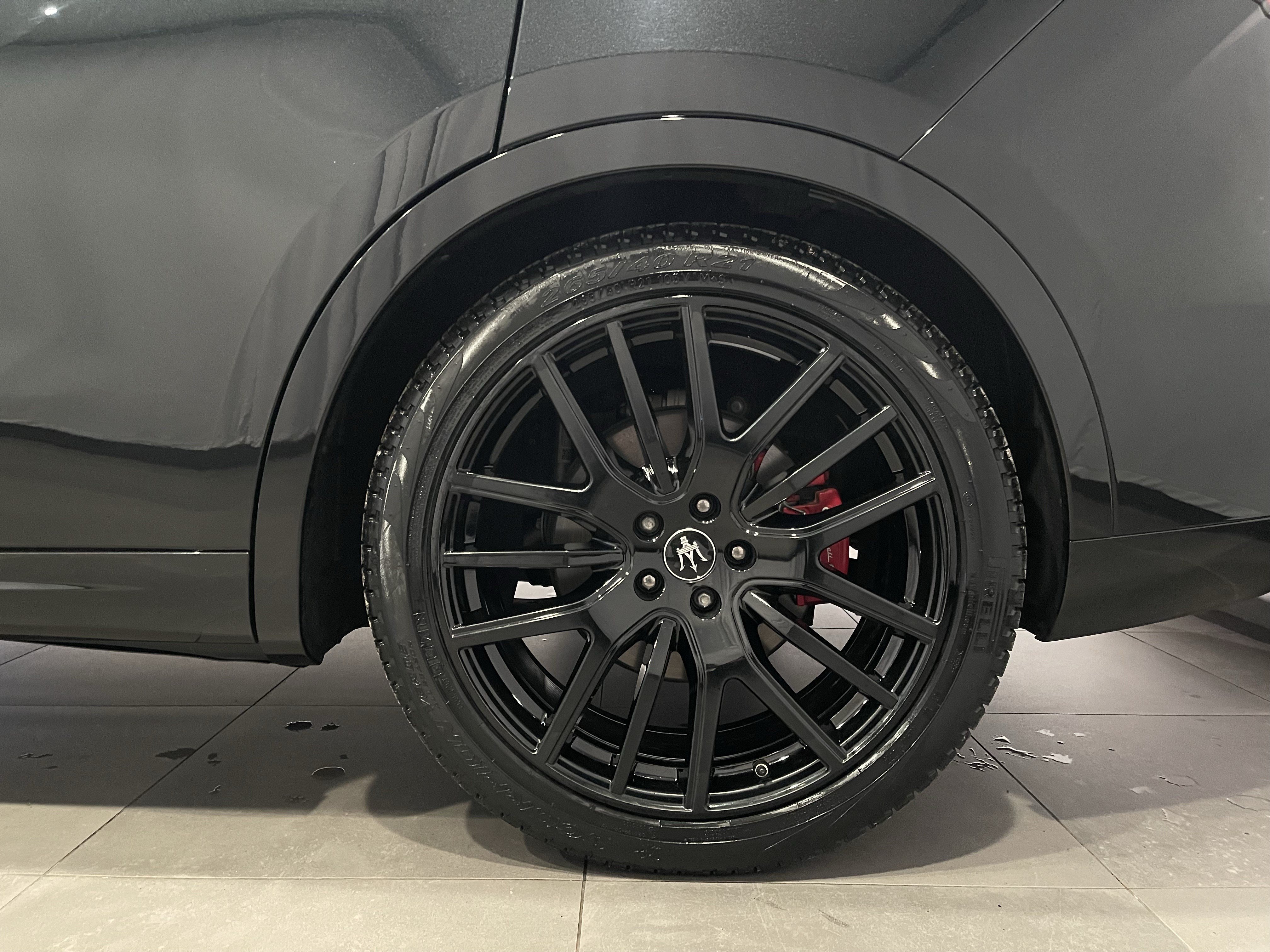 Used 2022 Maserati Levante GT AWD/4WD image 8