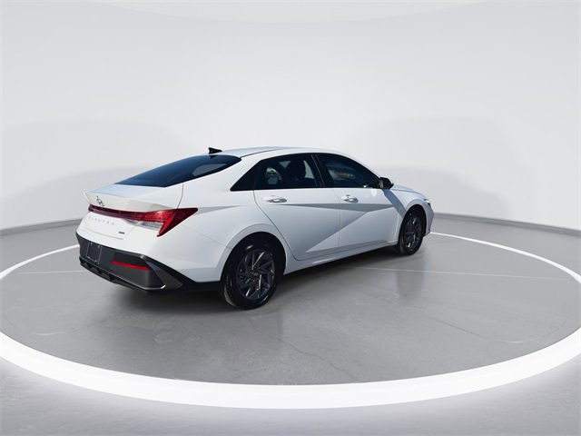 Certified 2025 Hyundai Elantra Blue image 8