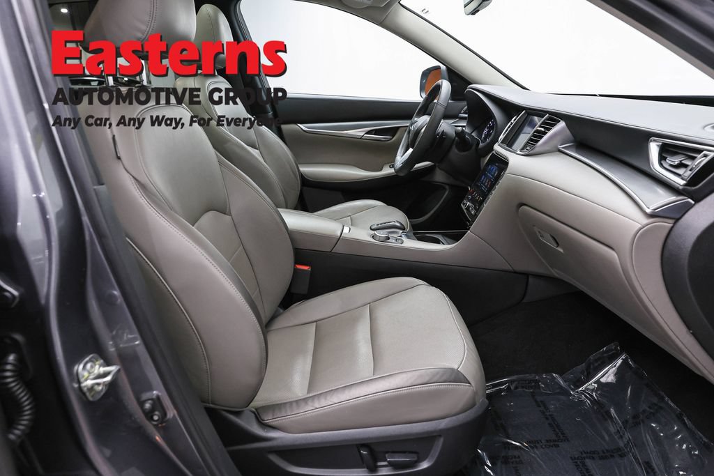 Used 2023 INFINITI QX50 Luxe AWD/4WD image 26