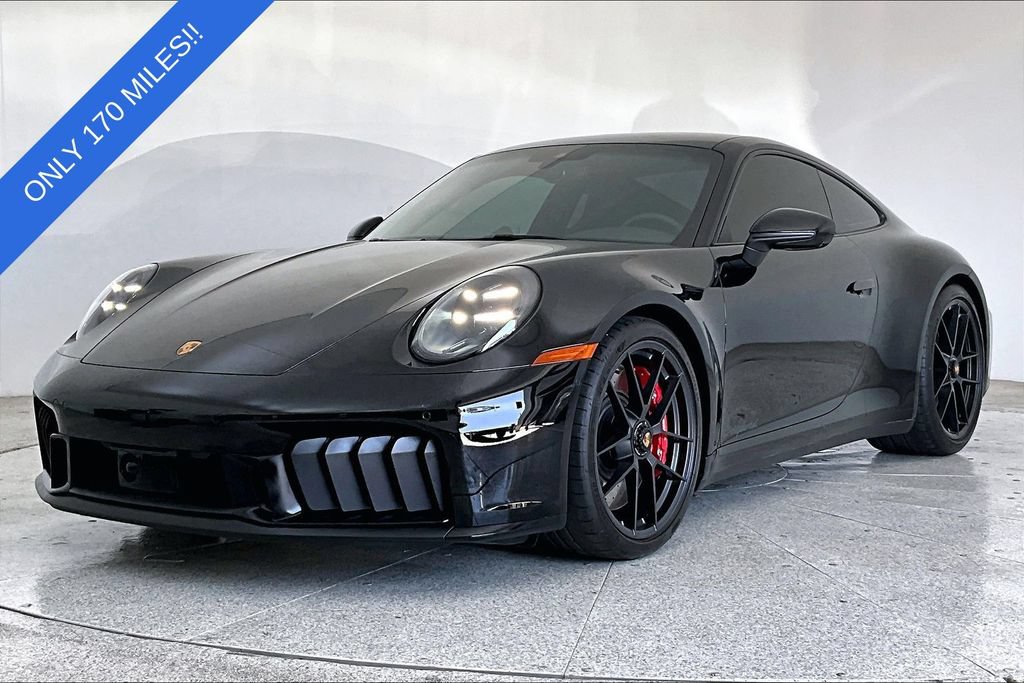 Used 2026 Porsche 911 Carrera GTS RWD image 12