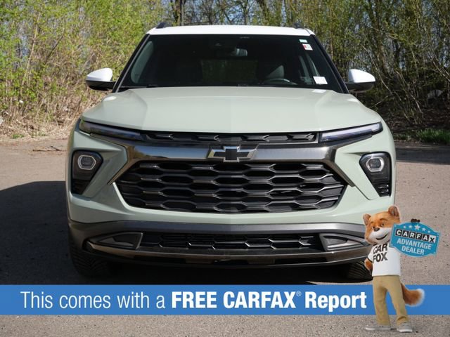 Used 2024 Chevrolet TrailBlazer ACTIV AWD/4WD image 2
