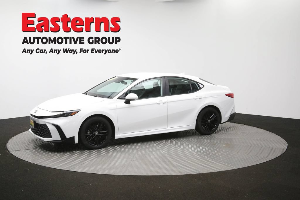 Used 2025 Toyota Camry SE FWD image 56