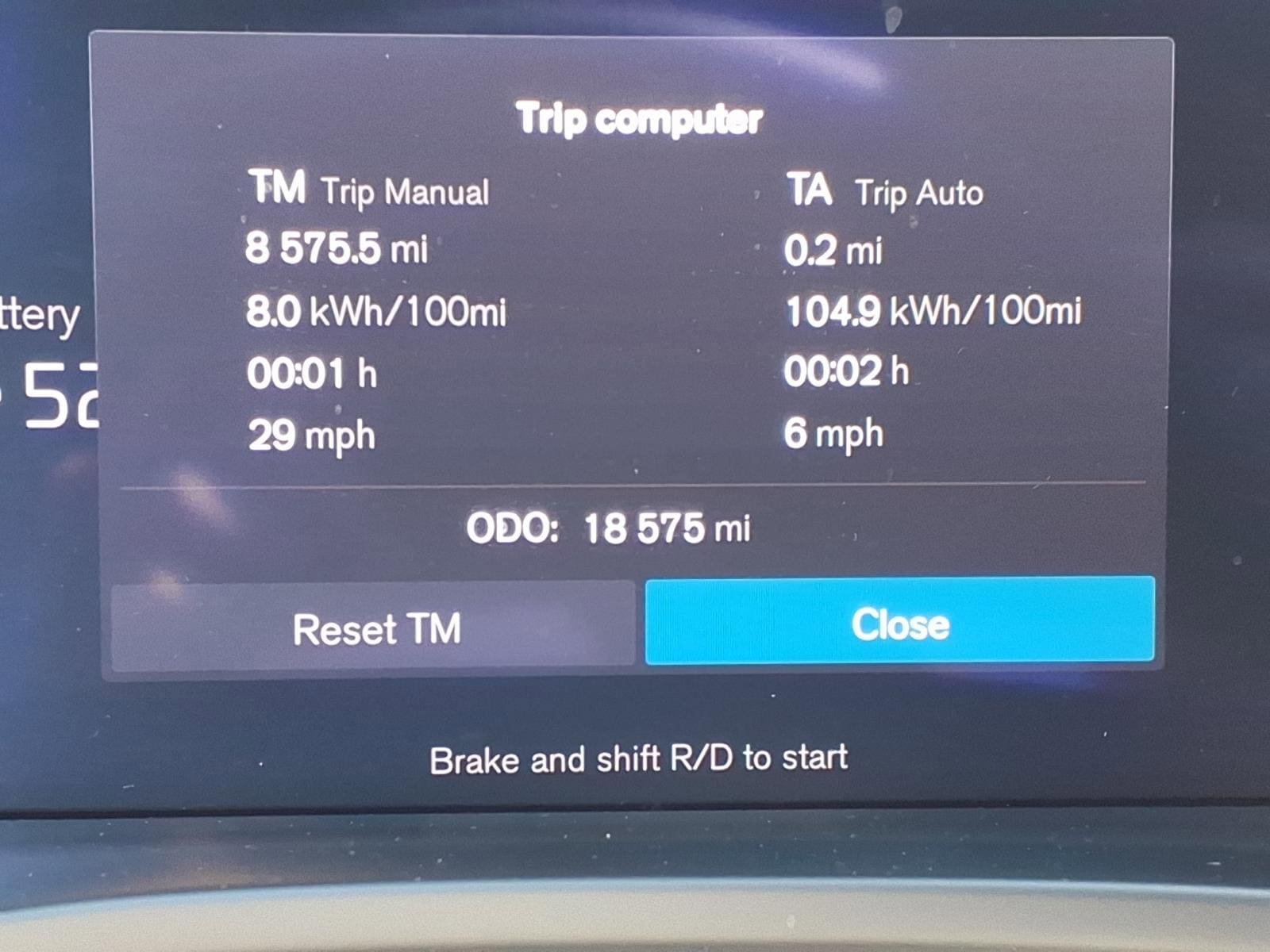 Certified 2024 Volvo XC40 Recharge Ultimate RWD image 30